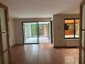 Venta / Casa / La Reina