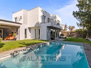 Venta / Casa / La Reina