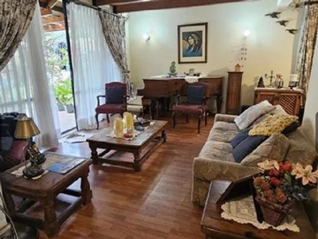 Venta / Casa / La Reina