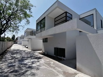 Venta / Casa / La Reina