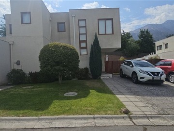 Venta / Casa / La Reina