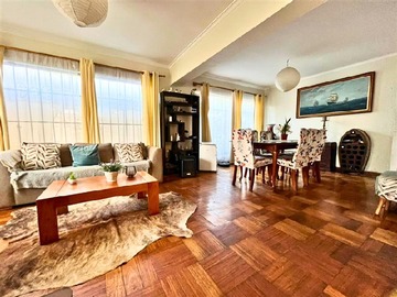 Venta / Casa / La Reina