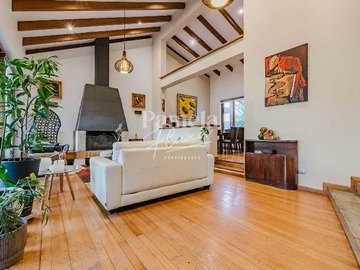 Venta / Casa / La Reina