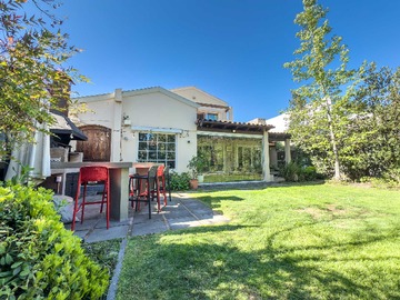 Venta / Casa / La Reina