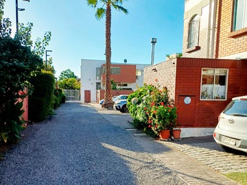Venta / Casa / La Reina