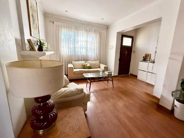 Venta / Casa / La Reina