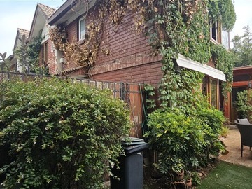 Venta / Casa / La Reina