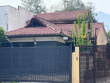 Venta / Casa / La Reina