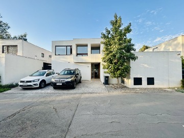 Venta / Casa / La Reina