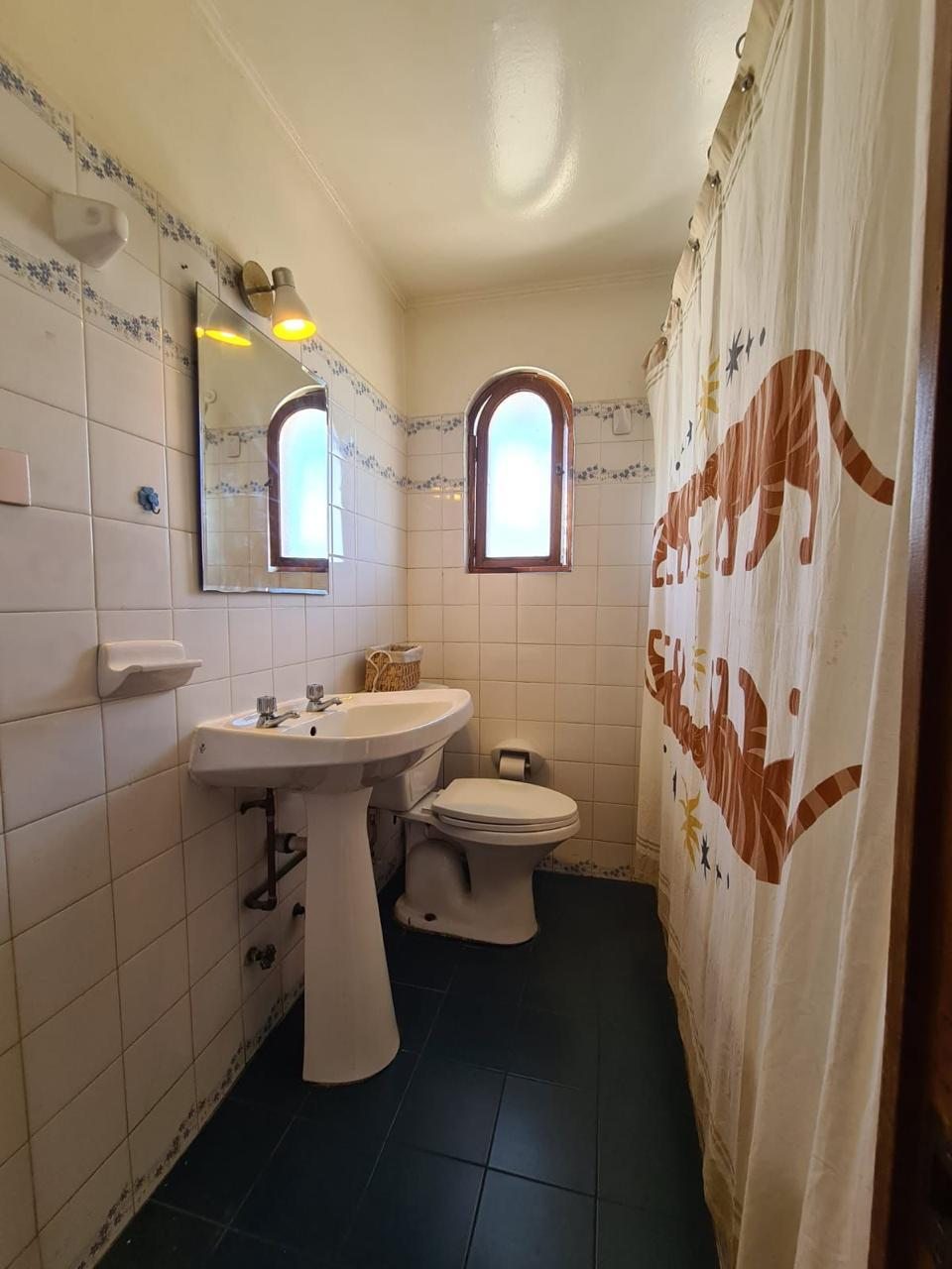 Baño de los 2 dormitorios