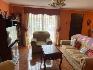 Venta / Casa / La Serena