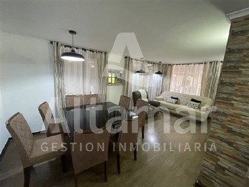 Venta / Casa / La Serena