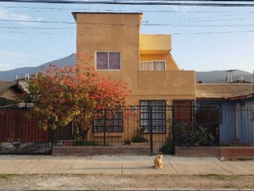 Venta / Casa / La Serena