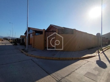 Venta / Casa / La Serena