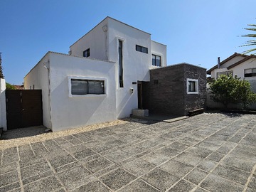 Venta / Casa / La Serena