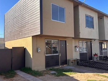 Venta / Casa / La Serena