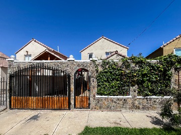 Venta / Casa / La Serena