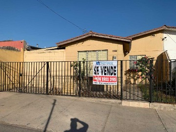 Venta / Casa / La Serena