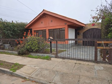 Venta / Casa / La Serena