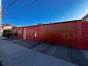 Venta / Casa / La Serena