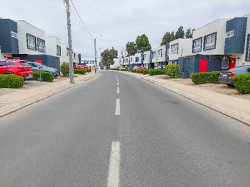 Venta / Casa / La Serena