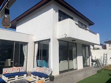Venta / Casa / La Serena