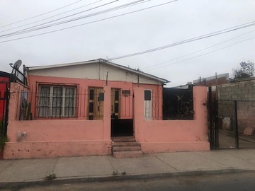 Venta / Casa / La Serena