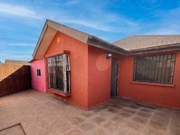 Venta / Casa / La Serena