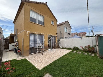 Venta / Casa / La Serena