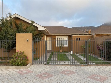 Venta / Casa / La Serena