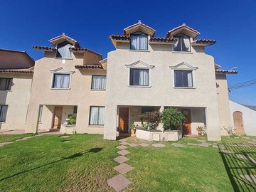 Venta / Casa / La Serena