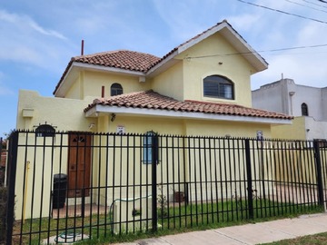 Venta / Casa / La Serena