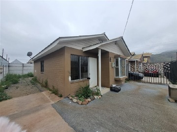 Venta / Casa / La Serena
