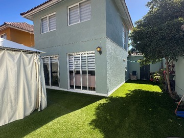 Venta / Casa / La Serena