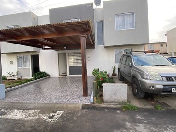 Venta / Casa / La Serena