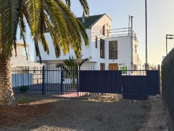 Venta / Casa / La Serena