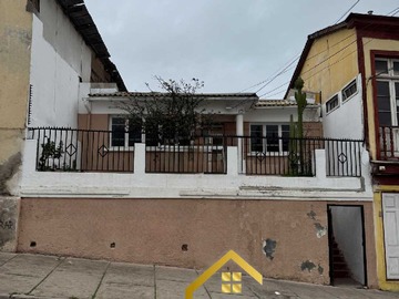 Venta / Casa / La Serena