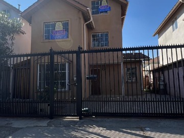Venta / Casa / Lampa