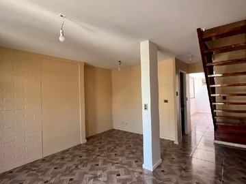 Venta / Casa / Lampa