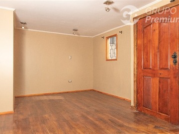 Venta / Casa / Lampa