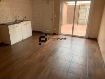 Venta / Casa / Lampa