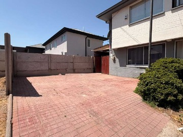 Venta / Casa / Lampa