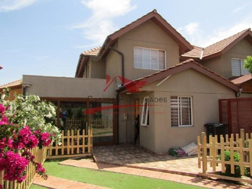 Venta / Casa / Lampa