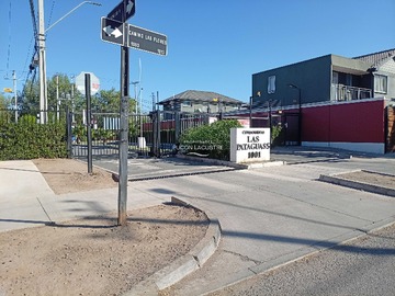 Venta / Casa / Lampa