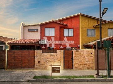 Venta / Casa / Lampa