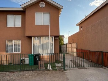 Venta / Casa / Lampa