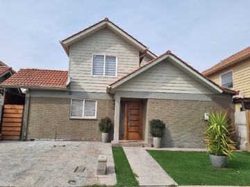 Venta / Casa / Lampa