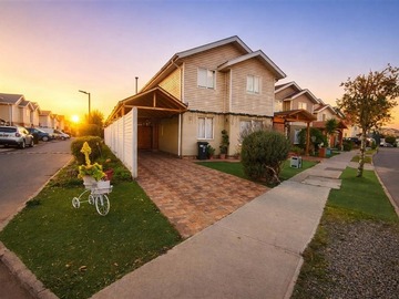 Venta / Casa / Lampa