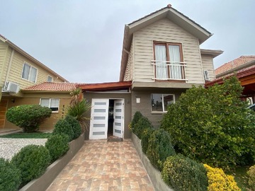 Venta / Casa / Lampa
