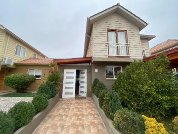 Venta / Casa / Lampa